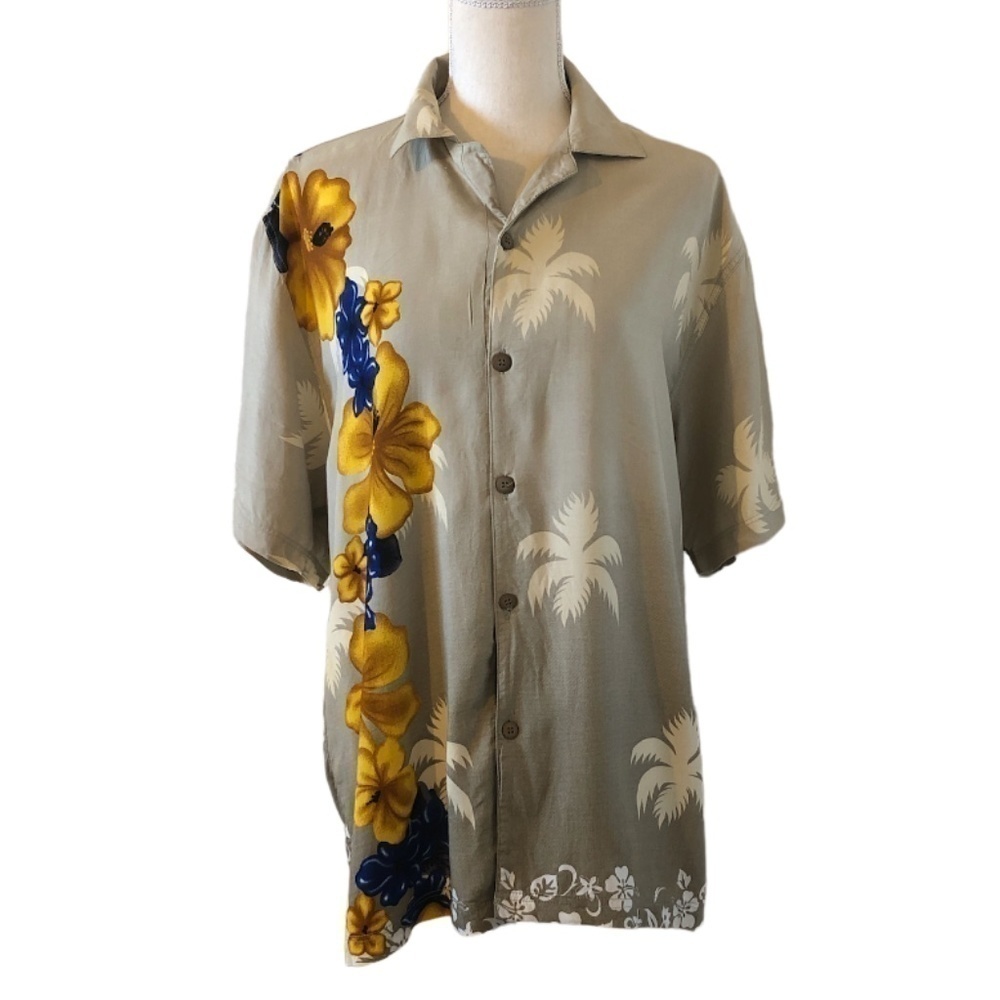 Vintage WINGO Button Shirt Men's Large Tan Blue Hawaiian Floral Short Sleeve